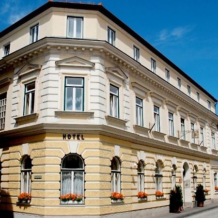 Stadthotel Eggenburg Екстер'єр фото